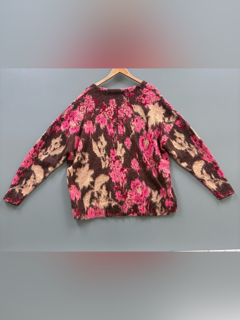 Free People Primrose Floral V-Neck Oversize Tunic Sweater Womans Sz Small RT$148 - Picture 2 of 7